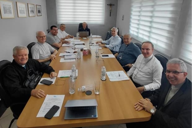 Reunião no Regional Sul-1 define prioridades pastorais e prepara 88ª Assembleia da CNBB