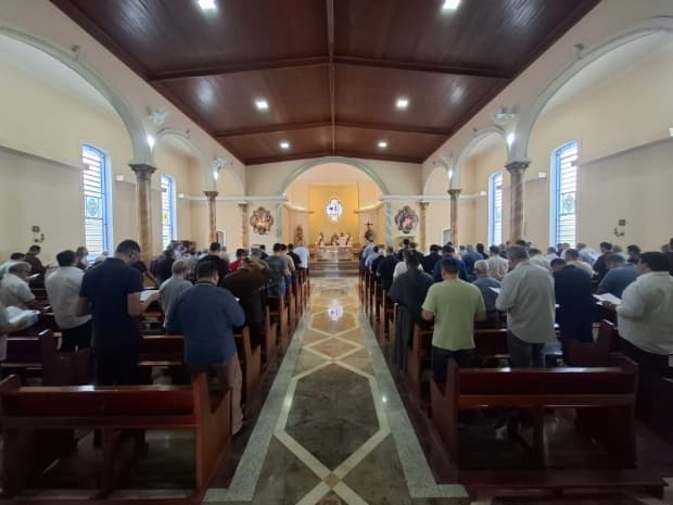 Clero diocesano e religiosos se reúnem para encontro de espiritualidade quaresmal