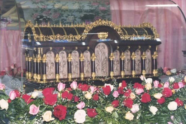 Relíquias de Santa Teresinha do Menino Jesus visitam Piracicaba
