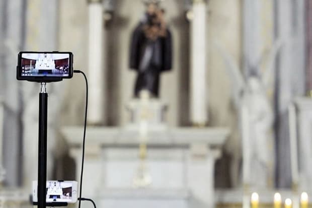 Celebre o 3º Domingo da Páscoa em casa: conheça os canais disponibilizados pelas paróquias da diocese