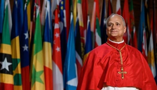 Papa na Unesco: que as novas tecnologias não sejam usadas para dominar e colonizar
