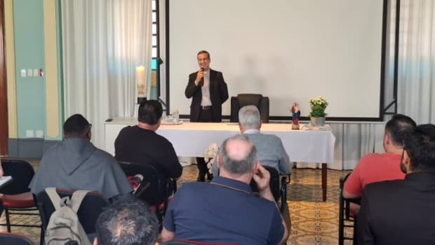 Padres e bispo da Diocese de Piracicaba realizam Retiro Espiritual Anual do Clero em Itaici