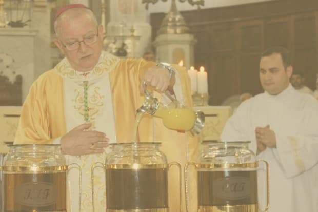 Missa dos Santos Óleos será celebrada sem a presença de clérigos e fiéis