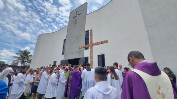 "Santas Missões" na Paróquia São Paulo Apóstolo, em Piracicaba, reúnem 80 religiosos e visitam 2.700 casas