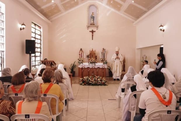 Dom Devair oficializa a instalação dos mosteiros do Instituto Hesed na Diocese de Piracicaba