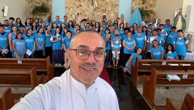 Setor Juventude da Diocese realiza Missão Jovem "porta a porta" com mais de 300 participantes