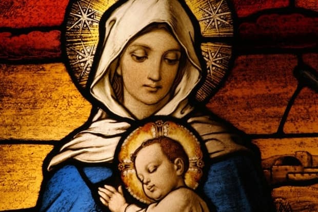 Ano novo, sob a proteção de Maria