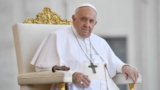 O Papa: mídia digital, um meio potente para promover a paz