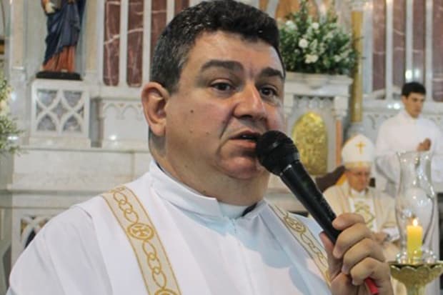 Padre Adalton Demarchi receberá título de Cidadão Capivariano