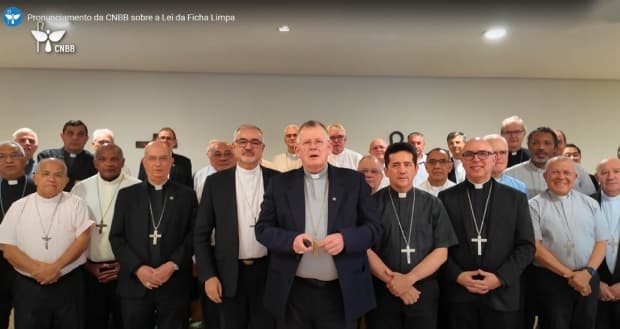 CNBB divulga nota sobre os ataques à Lei da Ficha Limpa no Congresso Nacional