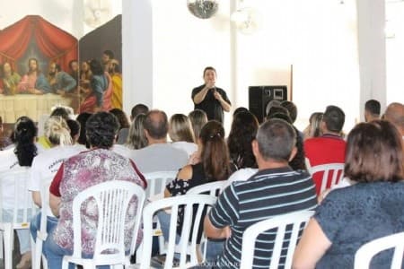 Catequistas participam de retiro nas Regiões Pastorais