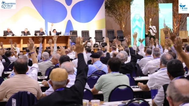 Em mensagem ao povo de Deus, bispos do Brasil renovam o compromisso de evangelizar
