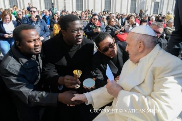 Papa Francisco: Vocação é dom e tarefa, fonte de vida nova e de verdadeira alegria
