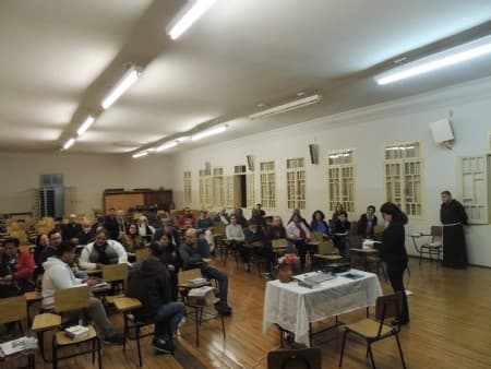 Encontro "Eleições à luz da Igreja" é realizado no Seminário São Fidélis