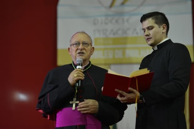 Dom Fernando Mason celebra 15 anos à frente da Diocese nesta sexta-feira, dia 24 de julho