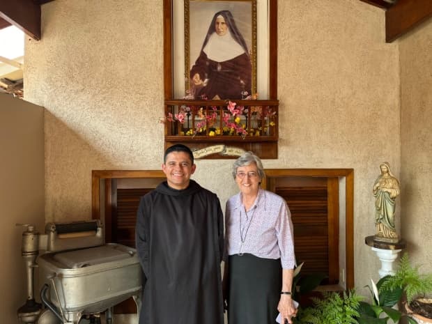 Presidente da Academia Brasileira de Hagiologia visita Casa de Madre Cecília, em Piracicaba