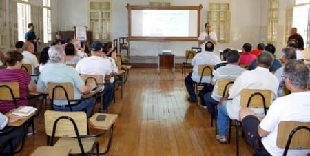 Formação da Campanha da Fraternidade "Políticas Públicas" e o Plano Diretor