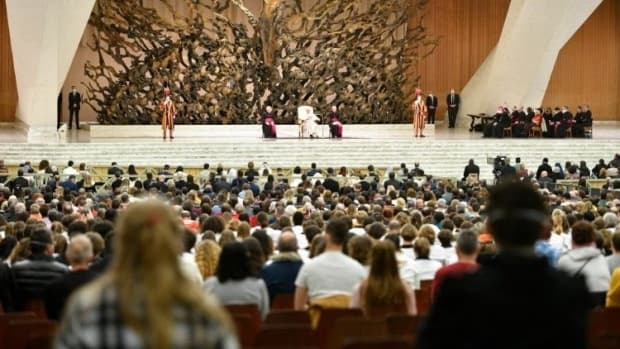 A pedido do Papa Francisco, hoje é dia de oração e jejum pela paz