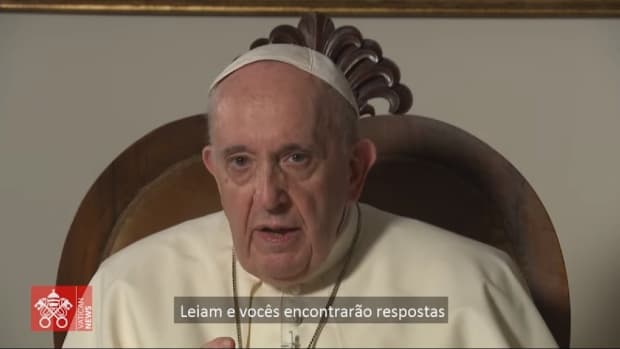 Vídeo: Papa incentiva casais à santidade e destaca importância da família para Igreja e sociedade