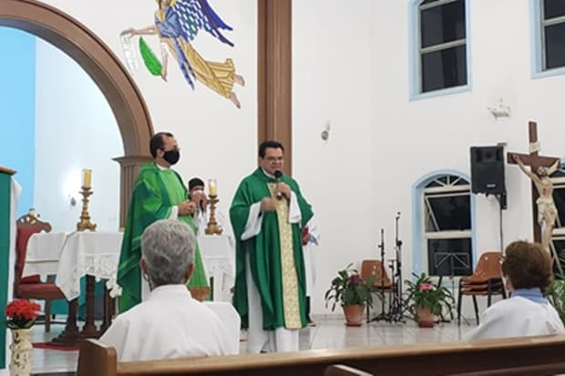Padre Carlos José Coltri é o novo pároco da Paróquia São João Batista, em Ártemis