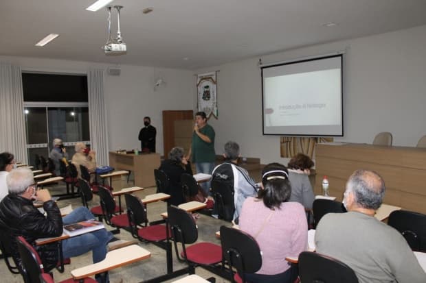 Curso de Teologia abre inscrições para novas turmas; aula inaugural será em fevereiro de 2022