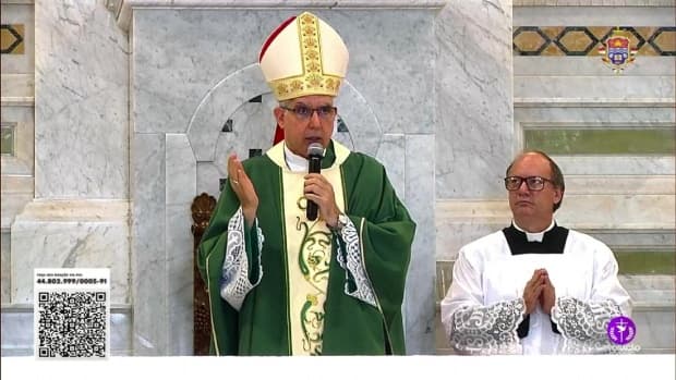 Bispo Dom Devair responde comentários sobre ações de caridade e a postura da Igreja contra o aborto