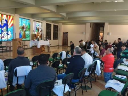 Retiro Espiritual de padres da diocese termina nesta quinta