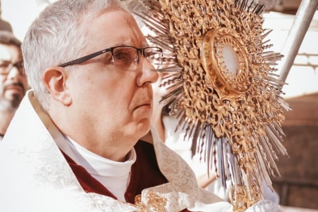 Corpus Christi reúne fiéis em missas e procissões na Diocese de Piracicaba