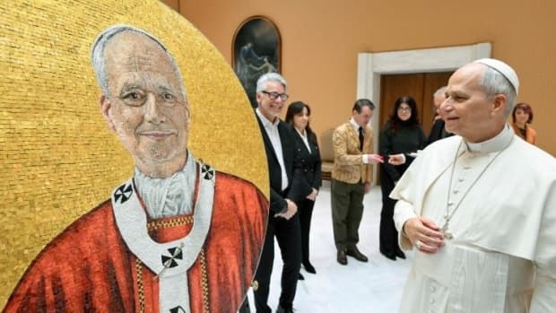 Apresentado ao Papa o mosaico com retrato para a Basílica de São Paulo Fora dos Muros