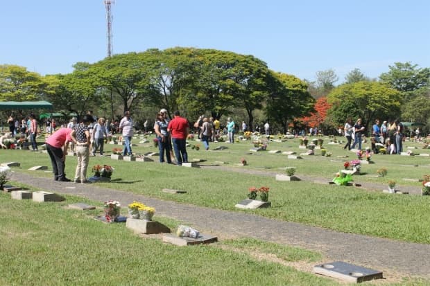 Cemitério celebrará missa on-line no Dia dos Pais