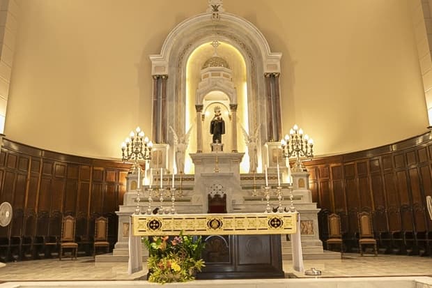 Após reforma, Catedral de Piracicaba terá rito de dedicação do altar a Deus