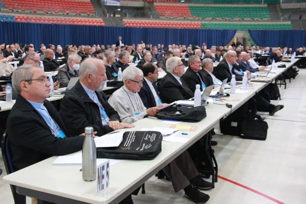 59ª AG CNBB: Análise de Conjuntura Social reflete sobre "exigências éticas, justiça social e democracia"