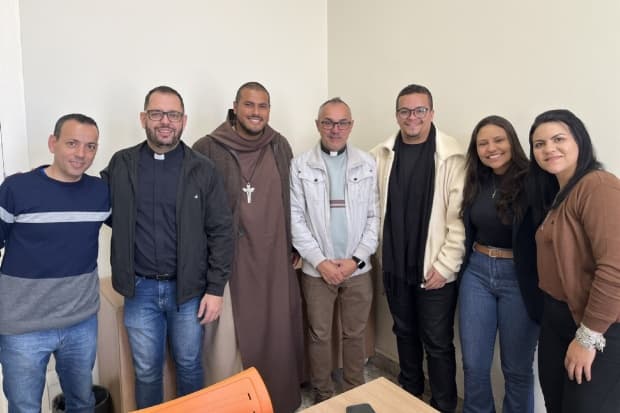 Diocese de Piracicaba recebe representantes do movimento TLC