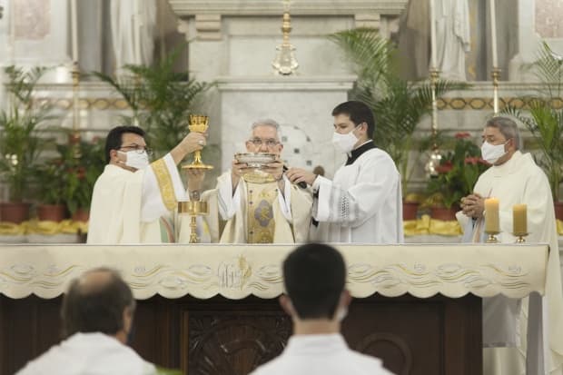 Missas presenciais com restrições poderão ocorrer a partir de domingo, dia 18, na diocese