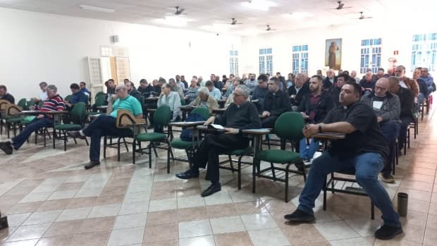 Atualização Teológico-pastoral do clero acontece no Seminário Santo Antônio até quinta-feira (18)