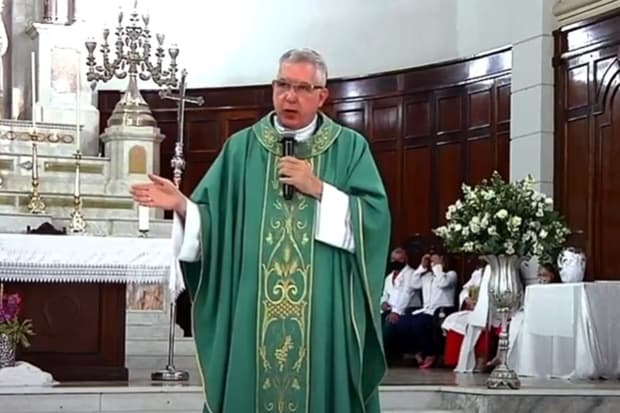 Bispo: "Conversão das estruturas", uma das grandes necessidades de nosso tempo