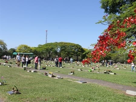 Missas serão celebradas nos cemitérios de Piracicaba no Dia das Mães