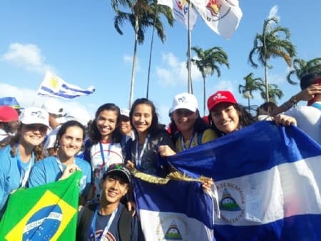 Jovens da diocese participam do encontro com o Papa Francisco na JMJ Panamá 2019