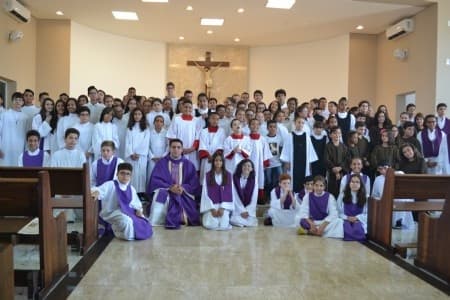 Encontro reúne 200 acólitos e coroinhas da Região Pastoral Piracicaba 1