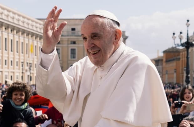Ao recordar São João Maria Vianney, Papa Francisco convida a rezar pelos sacerdotes