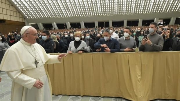 Papa retoma as audiências gerais na Sala Paulo VI