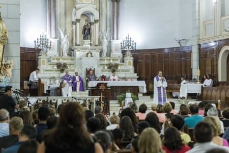 RCC Diocesana se reúne em missa de Ação de Graças para celebrar quitação de sede