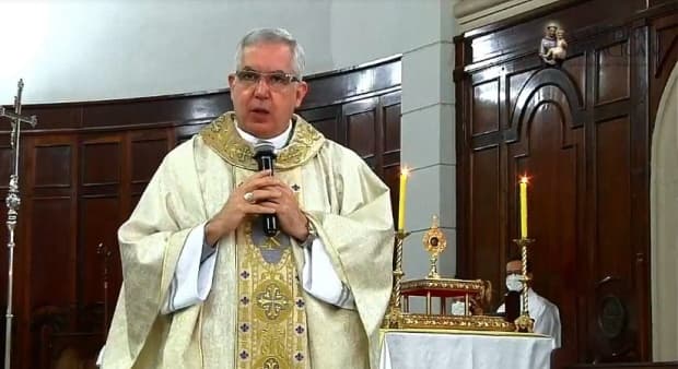 Evangelho não é "pílula que nos tira da realidade", alerta Bispo durante missa do padroeiro; com vídeo
