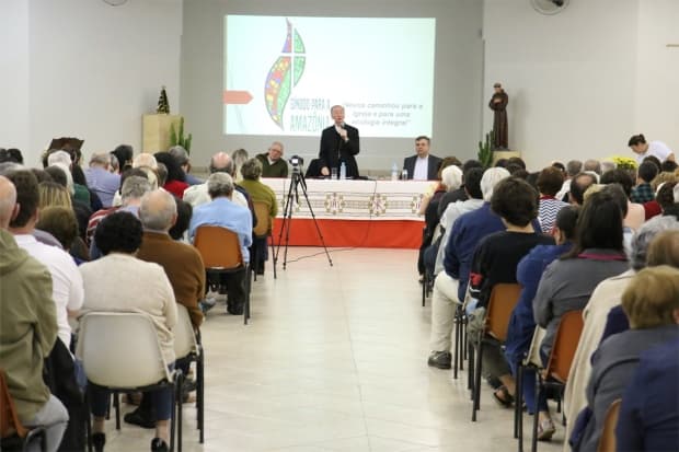 Dom Cláudio Hummes participou de Conferência sobre o Sínodo para a Amazônia na Diocese