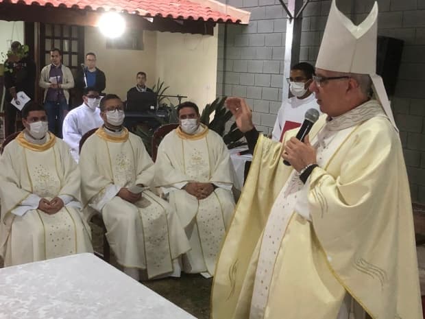 Nova sede do Seminário Propedêutico Imaculada Conceição é abençoada em Santa Bárbara d'Oeste