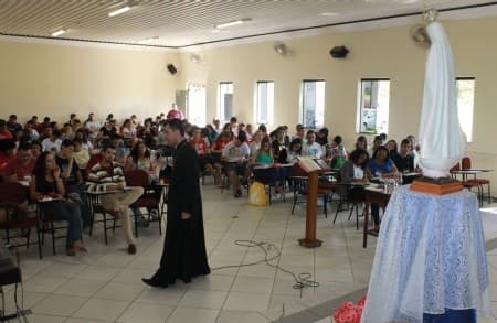 Formação para lideranças tem a participação de 130 jovens